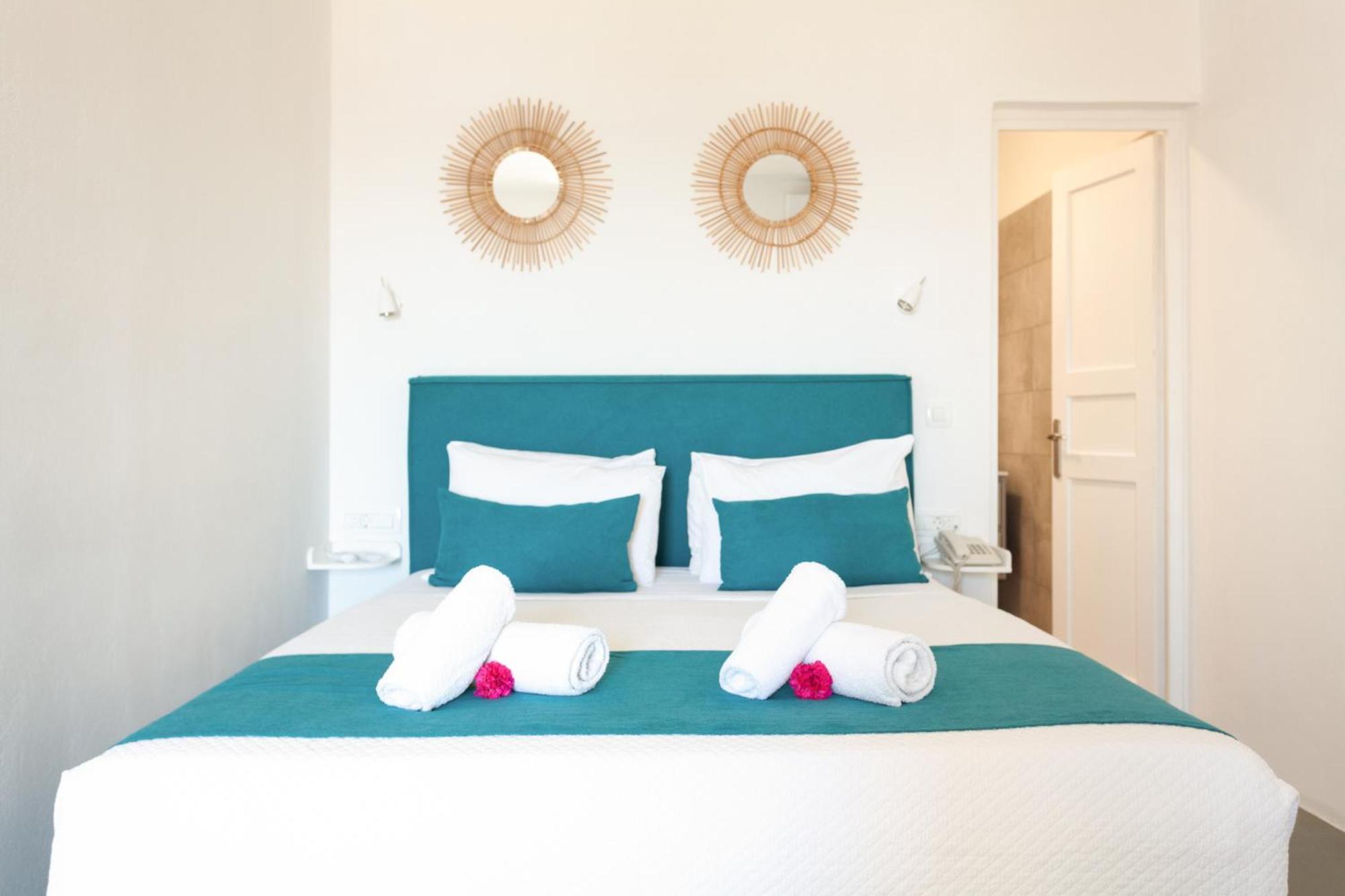 Sea Sound White Katikies Aparthotel Exomitis  Exteriör bild